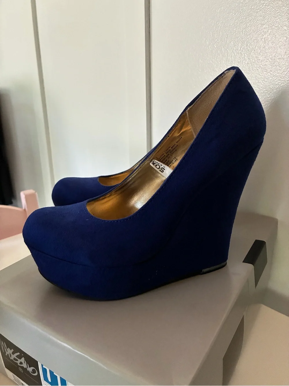 Mossimo Royal Blue Suede Platform Wedge Pumps